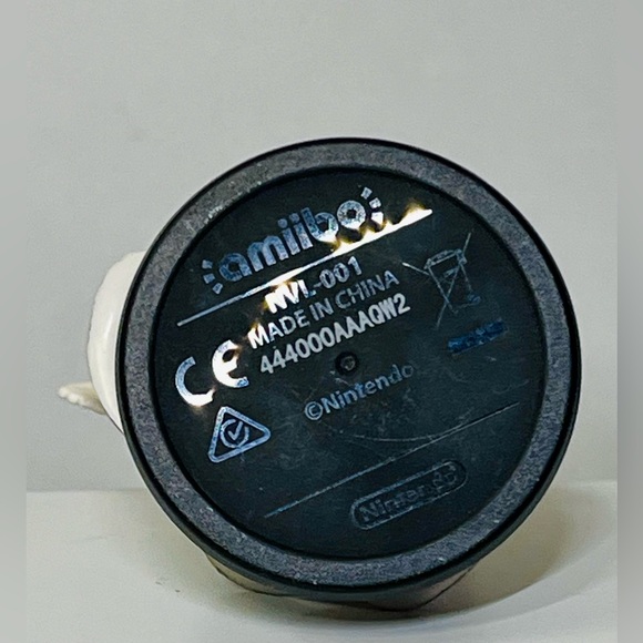 Nintendo Amiibo ZELDA Super Smash Bros Figure - Picture 3 of 3